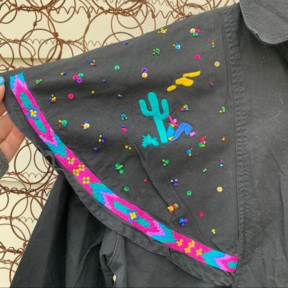 Vintage Southwest Canyon embroidered beaded Aztec Boho cutout back western shirt - Picture 3 of 7